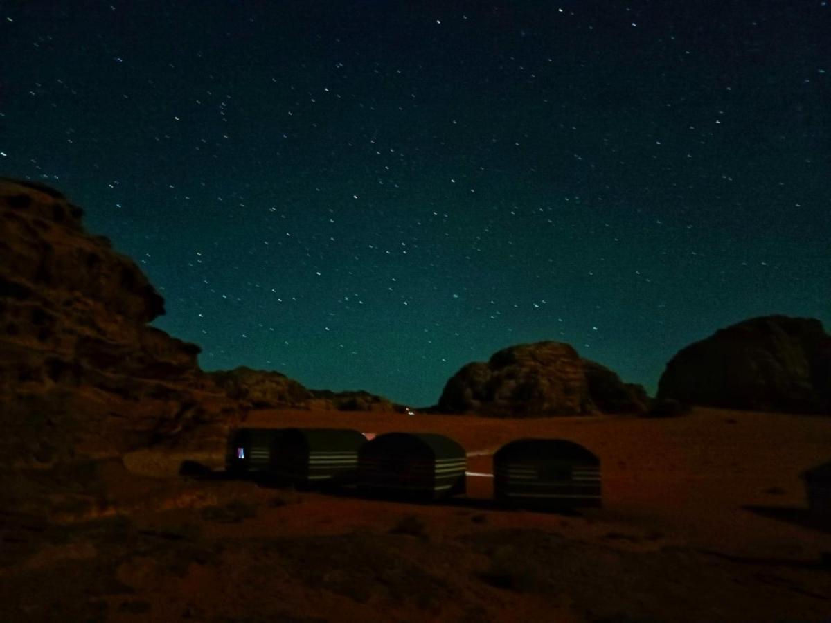 Wadi rum Local guide camp Esterno foto