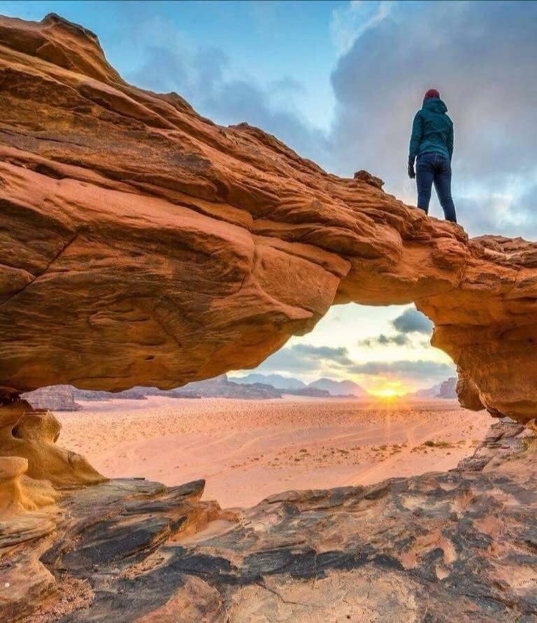 Wadi rum Local guide camp Esterno foto